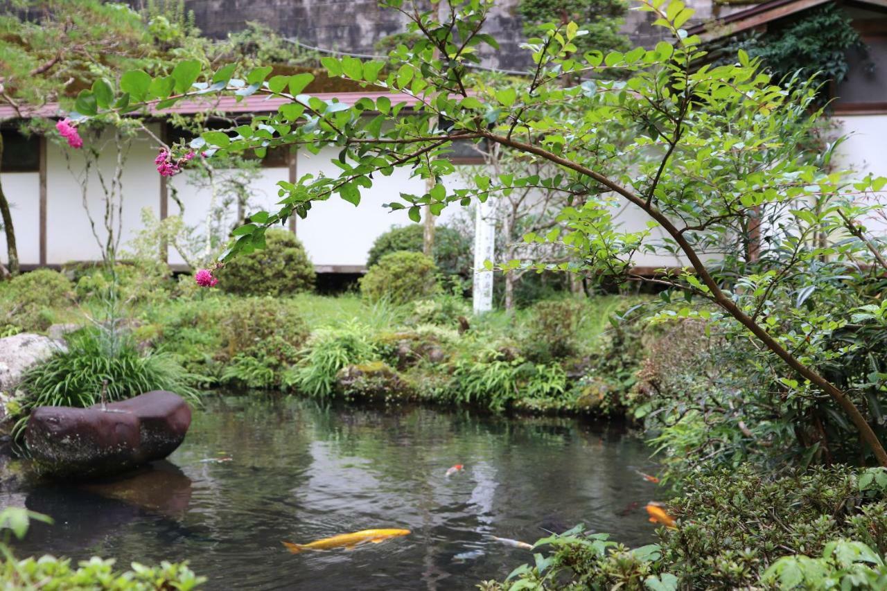 Temple Lodging Shukubo Kakurinbo Minobu Exterior foto